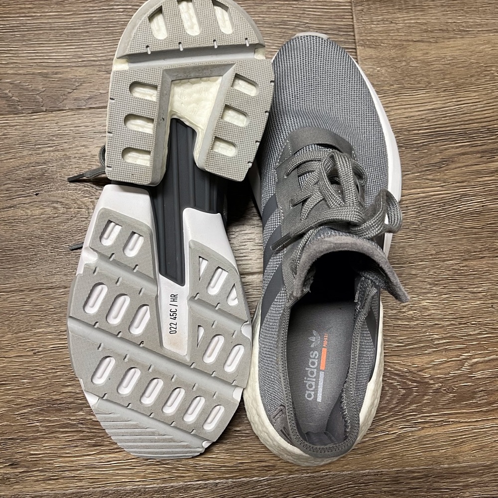 POD ADIDAS - Picture 4 of 4
